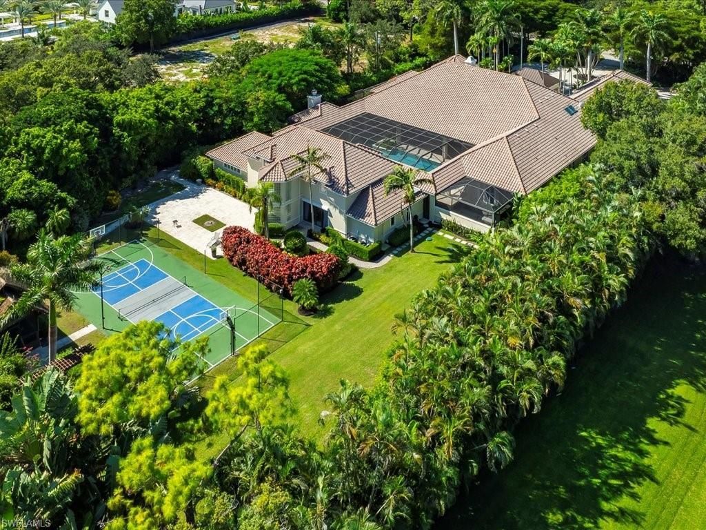 656 Hickory Rd, Naples, FL 34108 Photo