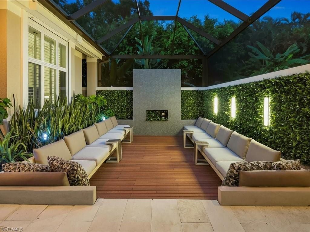 656 Hickory Rd, Naples, FL 34108 Photo
