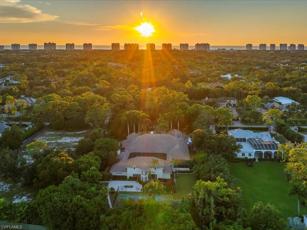 656 Hickory Rd, Naples, FL 34108 Photo