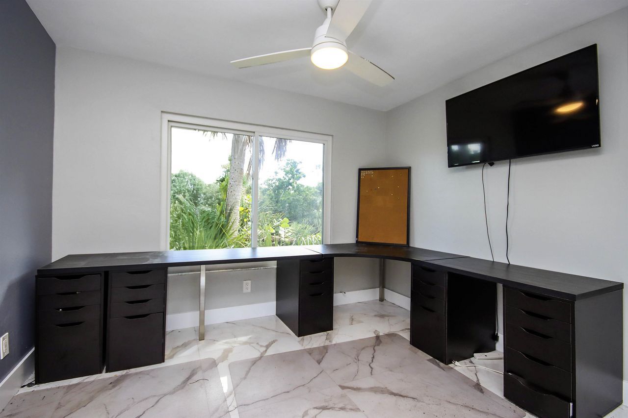 1444 Sandpiper Cir, Sanibel, FL 33957 Photo