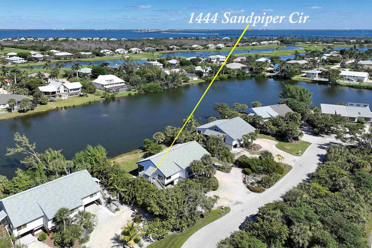 1444 Sandpiper Cir, Sanibel, FL 33957 Photo