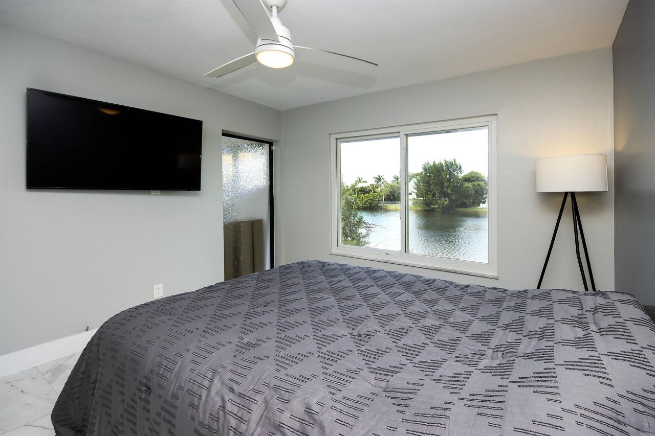 1444 Sandpiper Cir, Sanibel, FL 33957 Photo