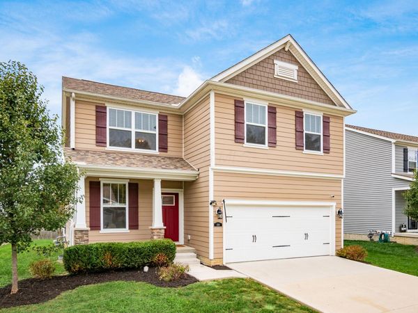 159 Marblewood Drive , Delaware, OH 43015