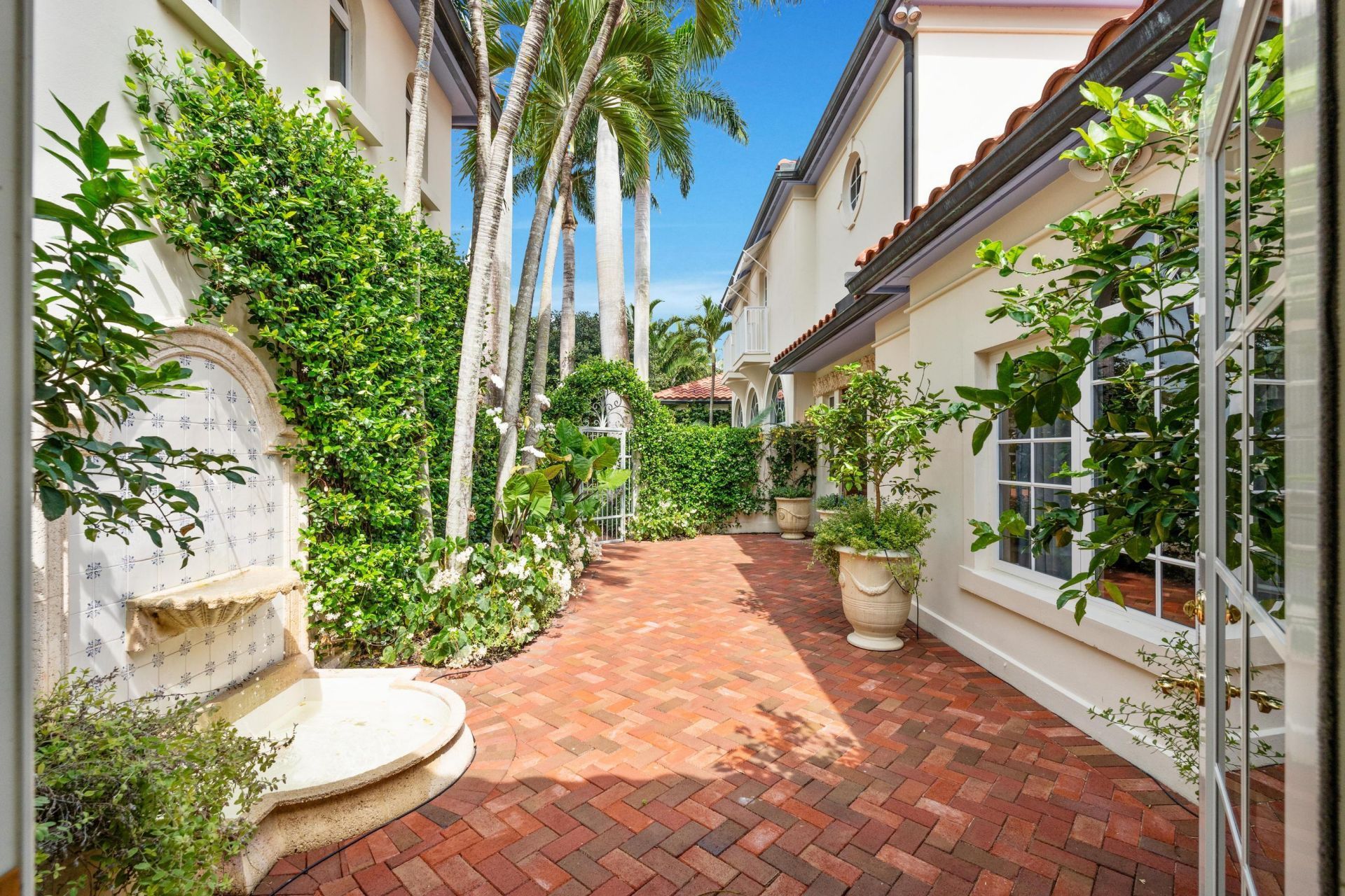 2690 Sheltingham Drive, Wellington, FL 33414 Photo