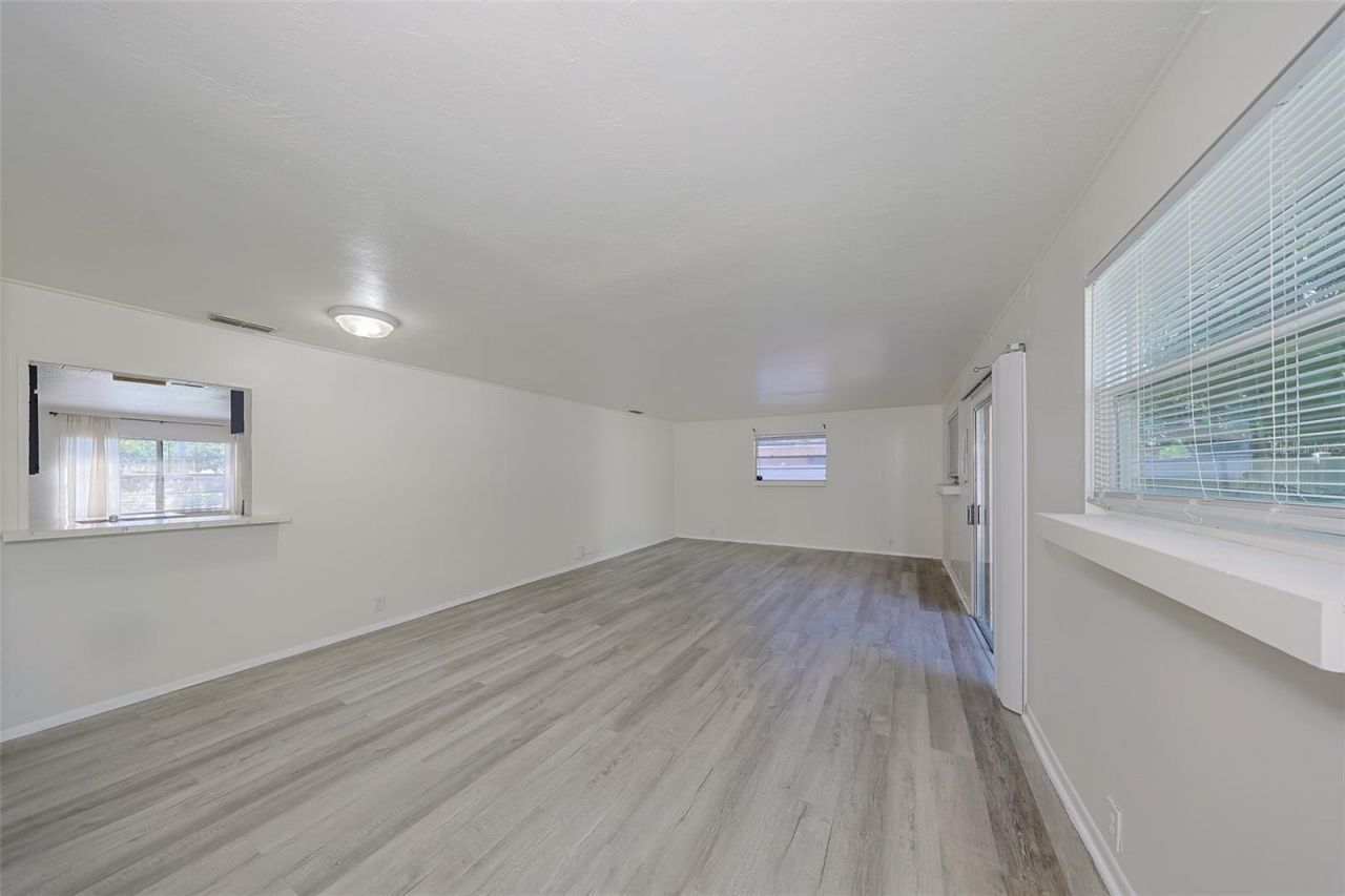 1507 76th Avenue N, Saint Petersburg, FL 33702 Photo