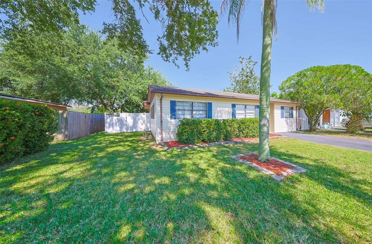 1507 76th Avenue N, Saint Petersburg, FL 33702 Photo