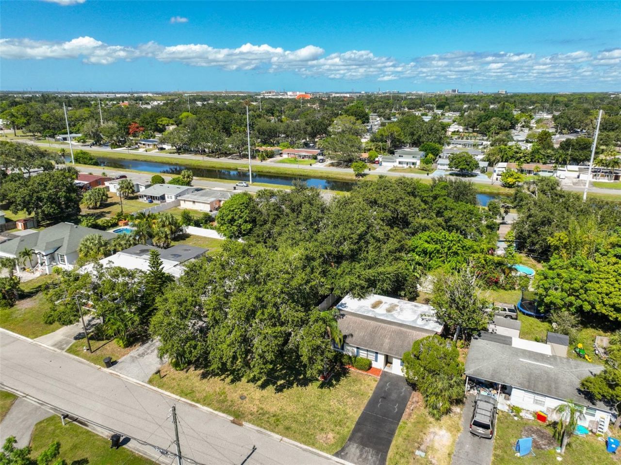 1507 76th Avenue N, Saint Petersburg, FL 33702 Photo