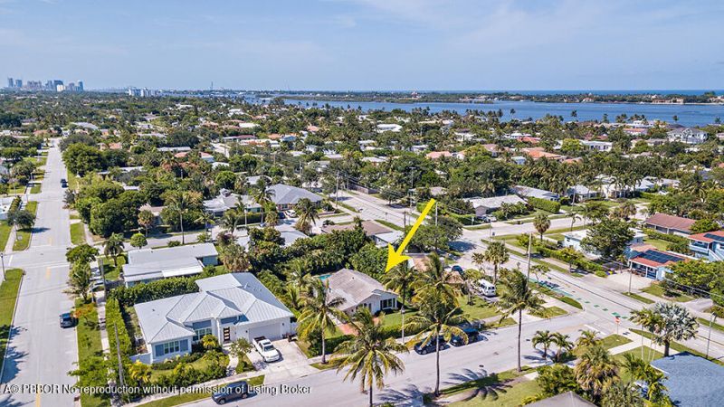 319 Hunter Street, West Palm Beach, FL 33405 Photo