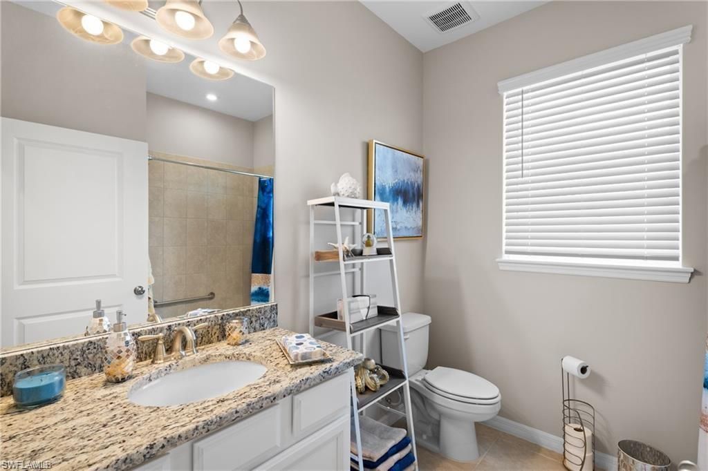 9402 Pocida Ct, Unit 204, Naples, FL 34119 Photo
