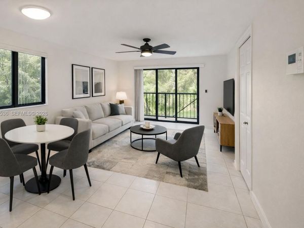16168 Laurel Dr, Unit 201, Weston, FL 33326