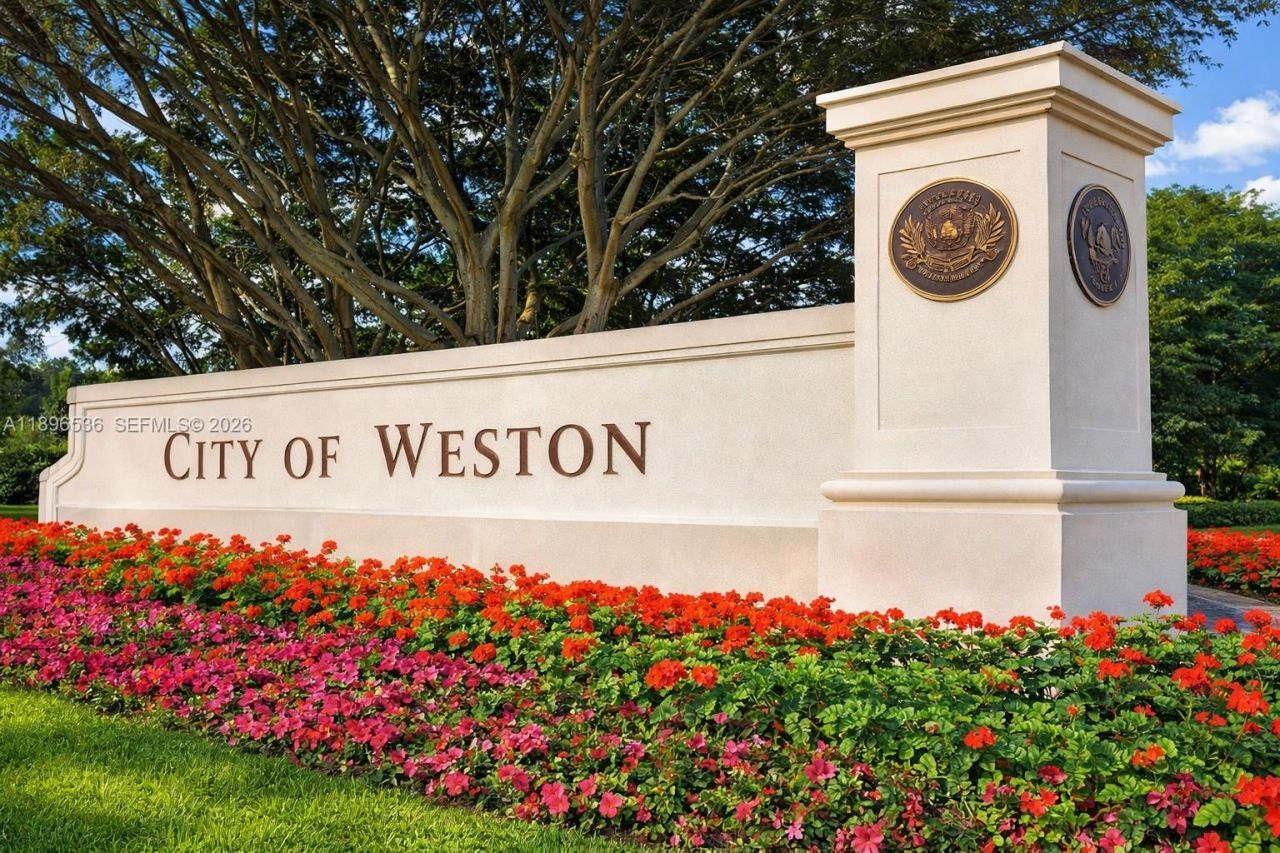 16168 Laurel Dr, Unit 201, Weston, FL 33326 Photo