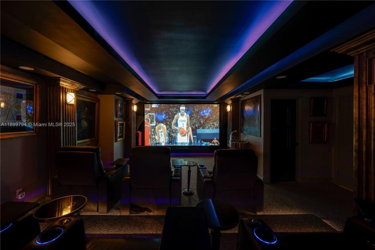 6100 Paradise Point Dr, Palmetto Bay, FL 33157 Photo