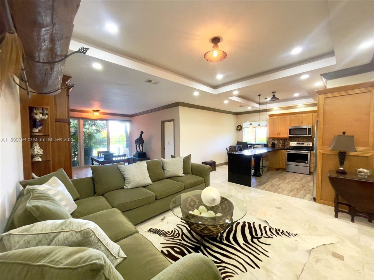 6100 Paradise Point Dr, Palmetto Bay, FL 33157 Photo