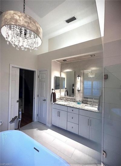 102 Palm Frond Ct, Naples, FL 34104 Photo