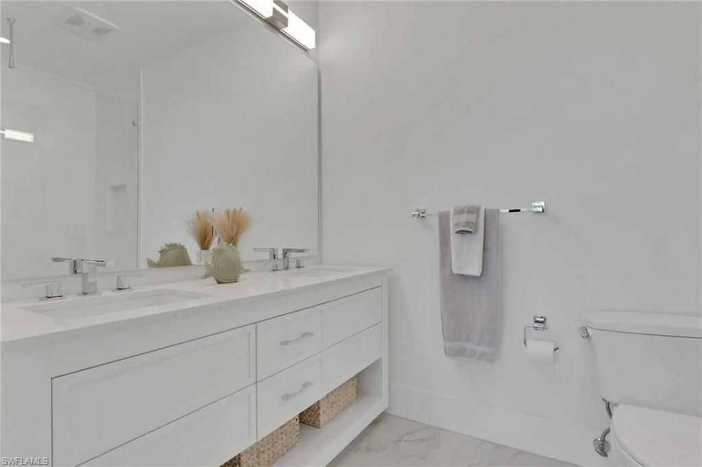 850 Central Ave, Unit 205, Naples, FL 34102 Photo