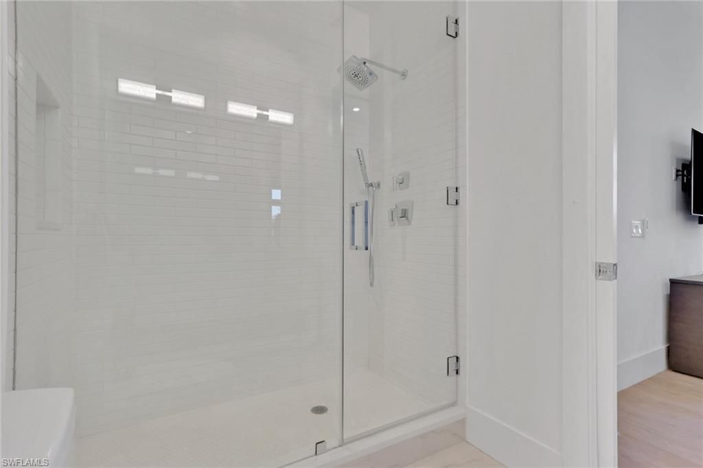 850 Central Ave, Unit 205, Naples, FL 34102 Photo