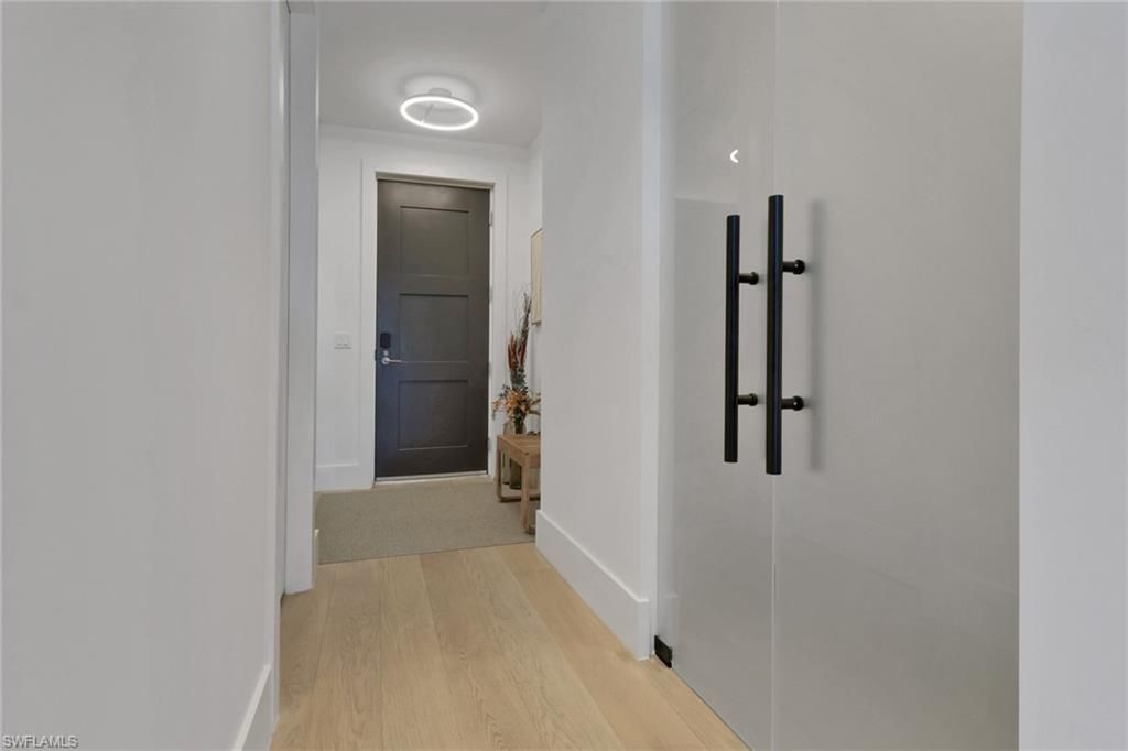 850 Central Ave, Unit 205, Naples, FL 34102 Photo