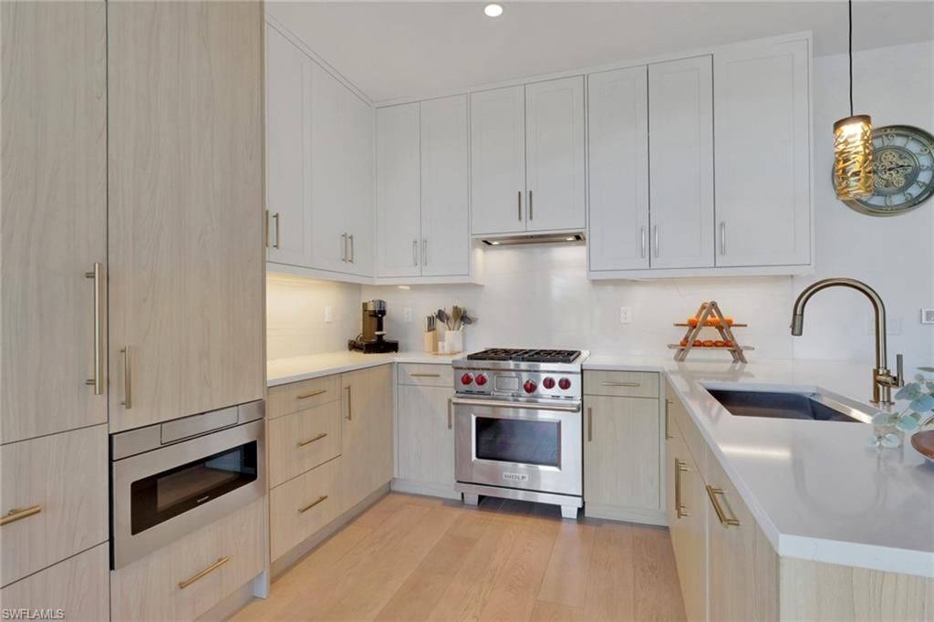 850 Central Ave, Unit 205, Naples, FL 34102 Photo