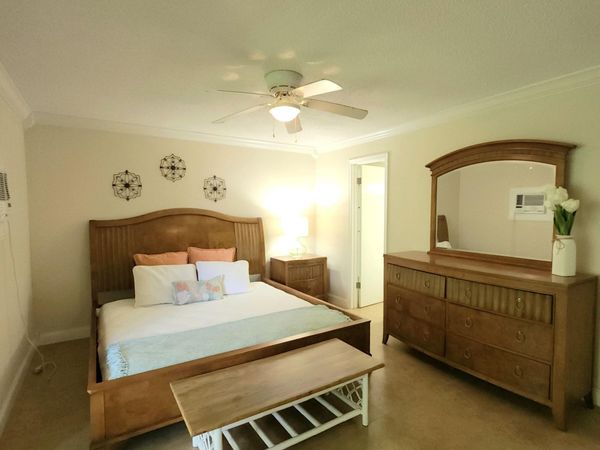 173 Kent J, West Palm Beach, FL 33417