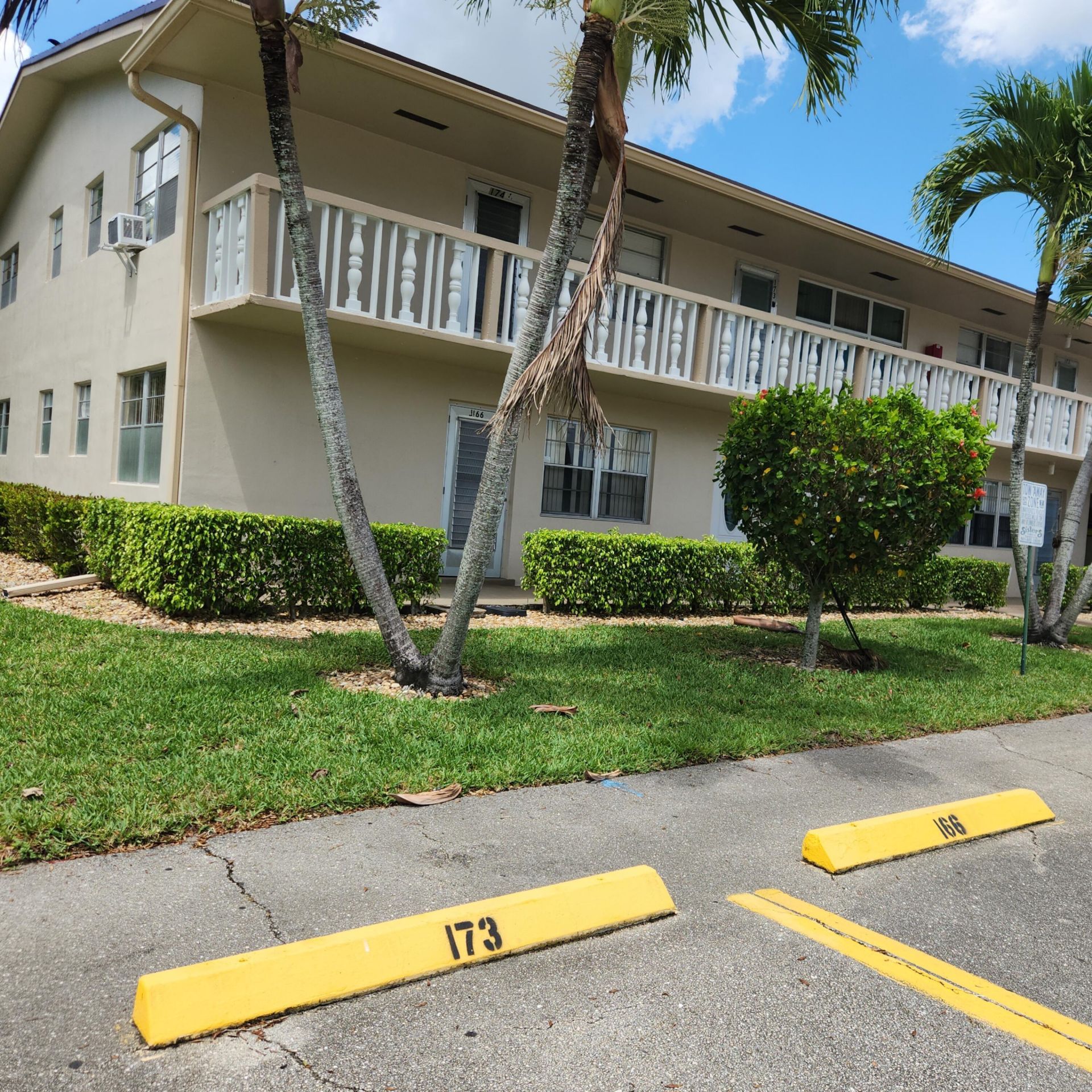 173 Kent J, West Palm Beach, FL 33417 Photo