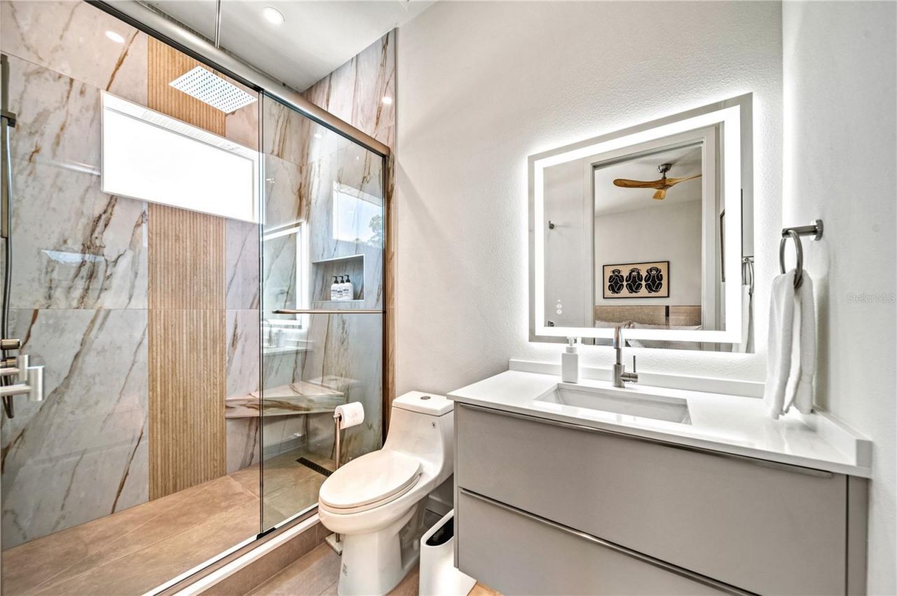 2163 Waldemere Street, Sarasota, FL 34239 Photo