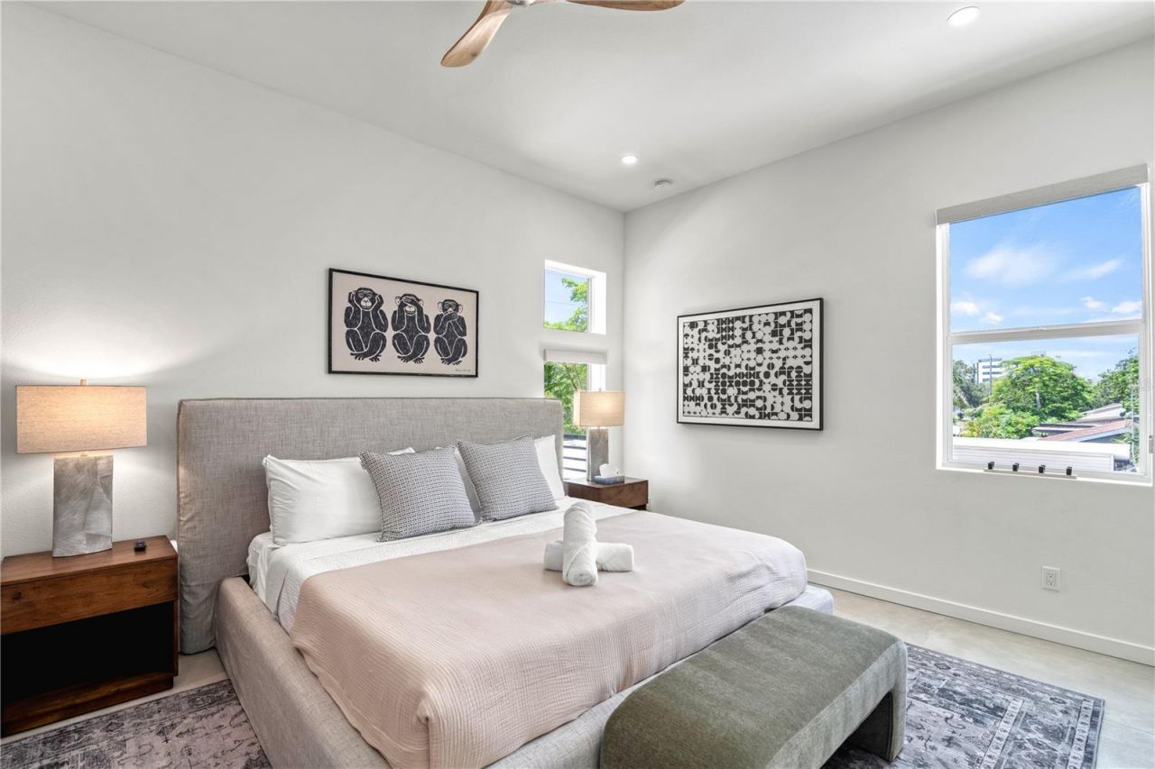 2163 Waldemere Street, Sarasota, FL 34239 Photo