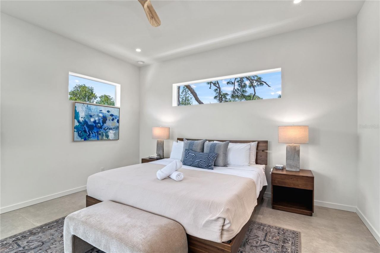 2163 Waldemere Street, Sarasota, FL 34239 Photo