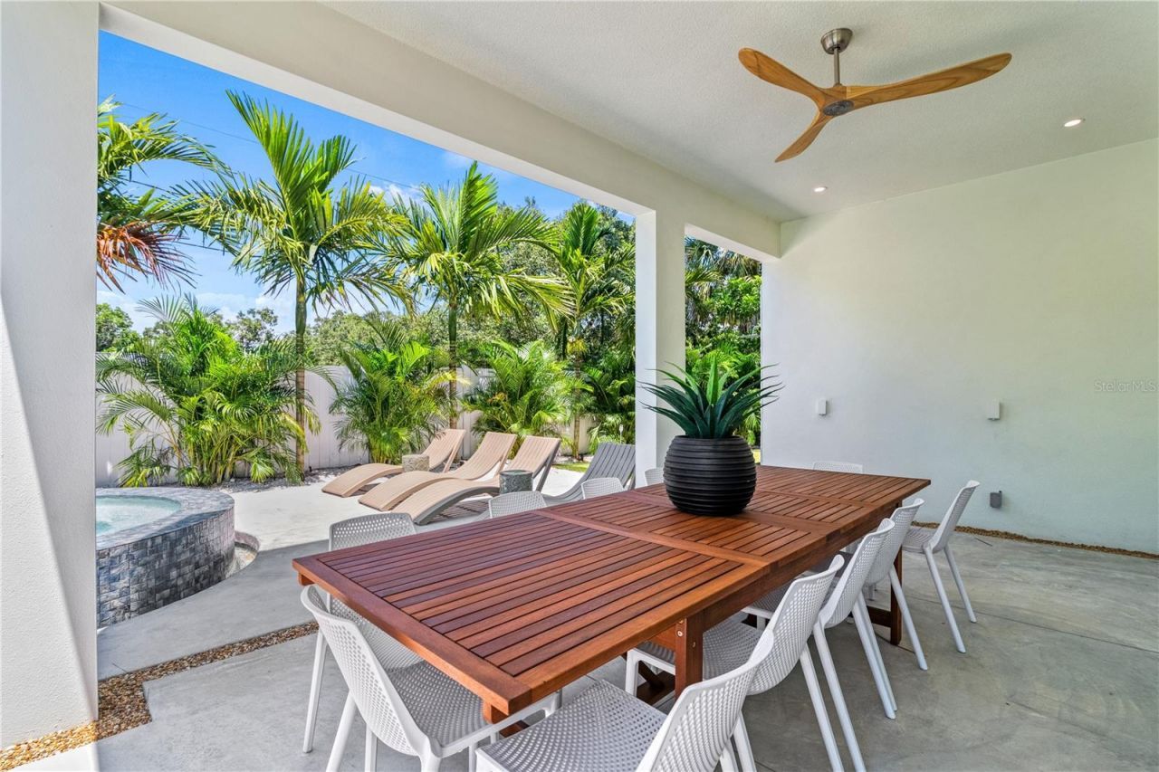 2163 Waldemere Street, Sarasota, FL 34239 Photo