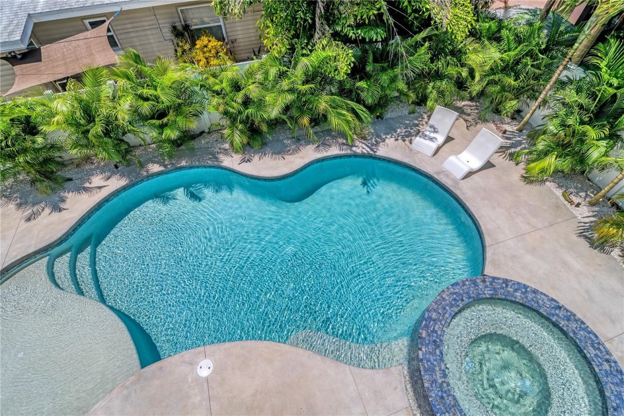 2163 Waldemere Street, Sarasota, FL 34239 Photo