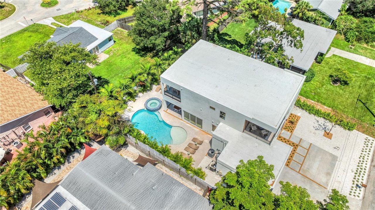 2163 Waldemere Street, Sarasota, FL 34239 Photo