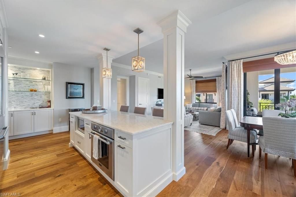 1035 3rd Ave S, Unit 401, Naples, FL 34102 Photo