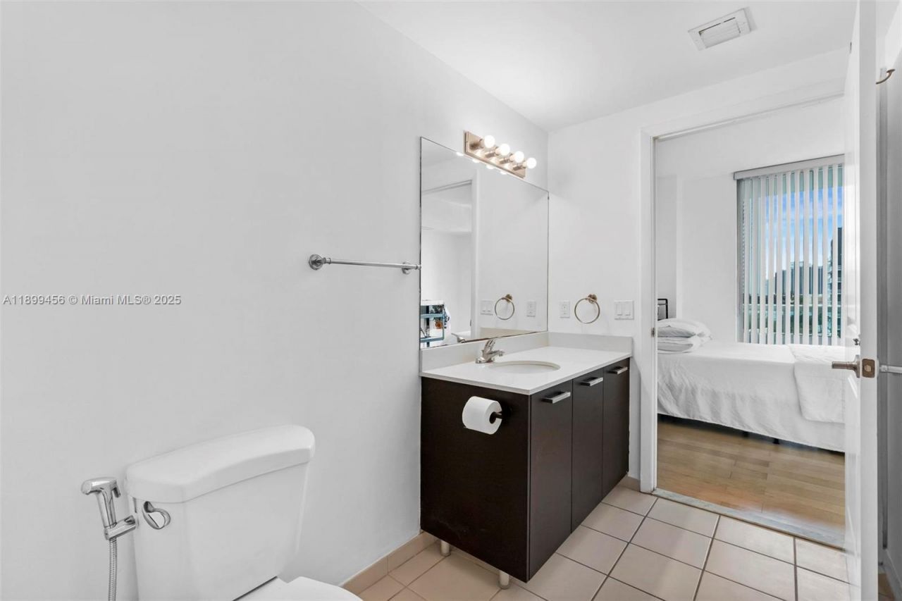 333 NE 24th St, Unit 812, Miami, FL 33137 Photo