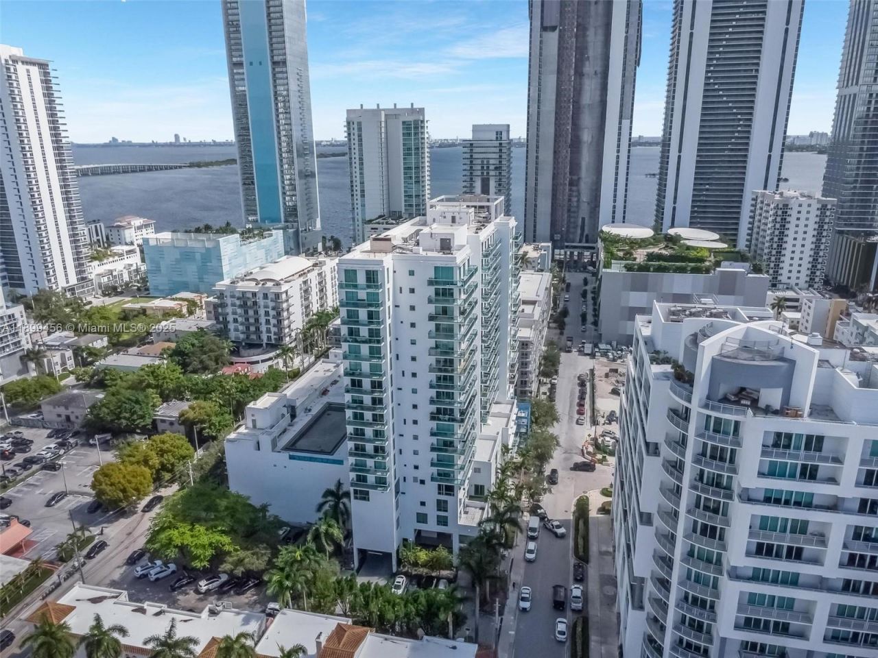 333 NE 24th St, Unit 812, Miami, FL 33137 Photo