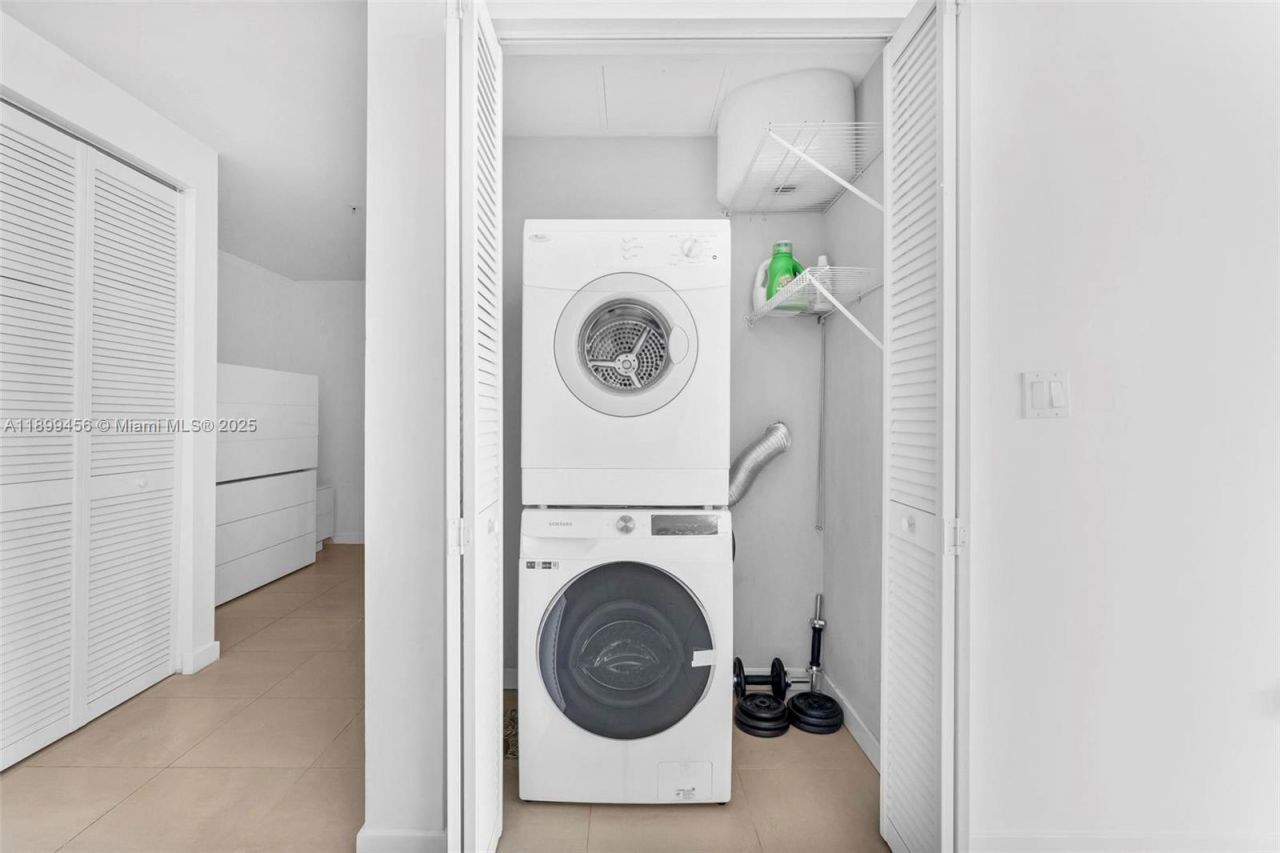 333 NE 24th St, Unit 812, Miami, FL 33137 Photo