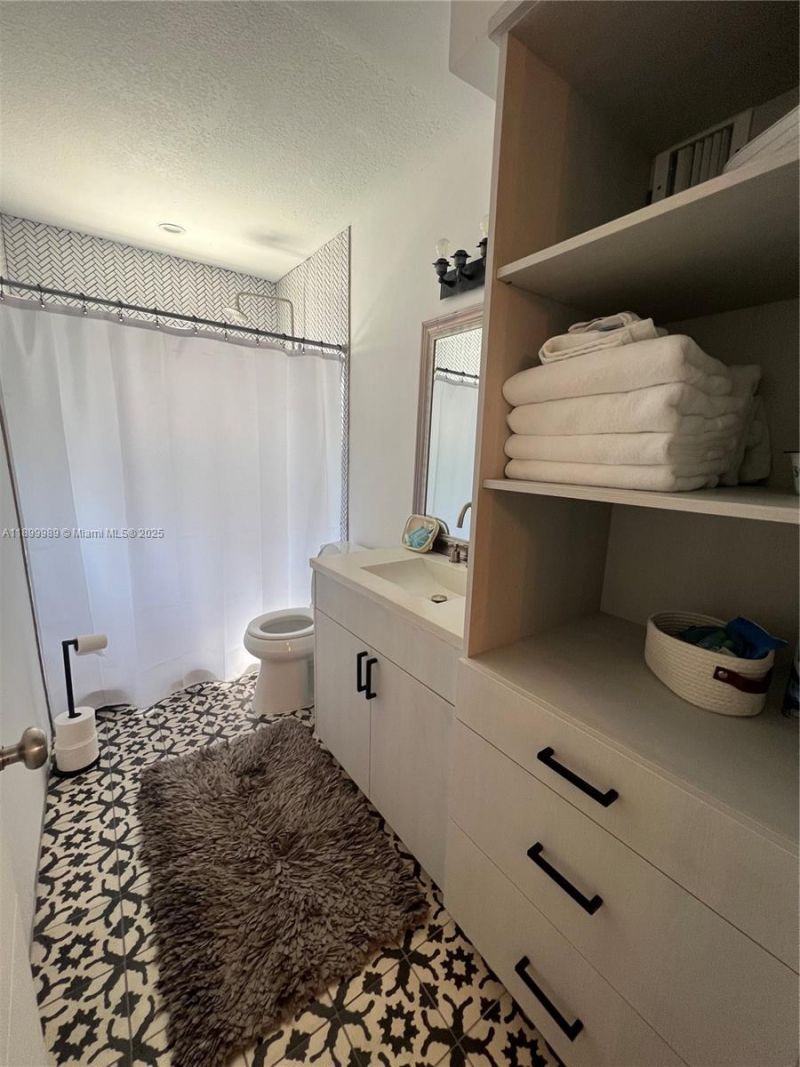 3680 SW 13th Ter, Miami, FL 33145 Photo