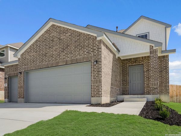 187 Hunters Camp, San Antonio, TX 78245