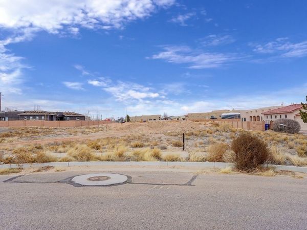 8027 Monte Carlo Drive, Albuquerque, NM 87120