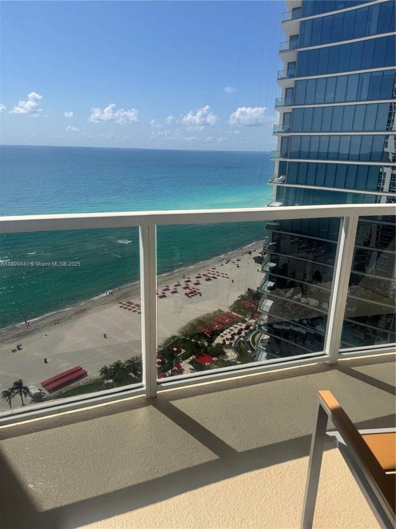 18001 Collins Ave, Unit 1407, Sunny Isles Beach, FL 33160 Photo