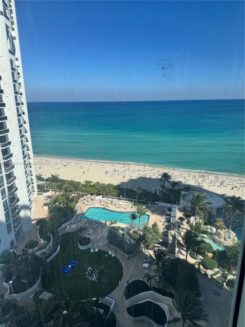 18001 Collins Ave, Unit 1407, Sunny Isles Beach, FL 33160 Photo