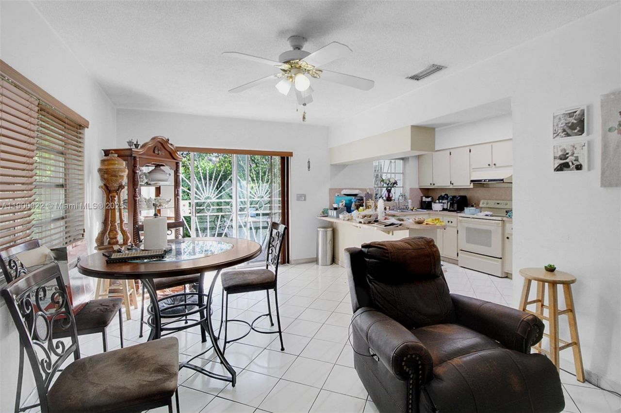 2711 Red Rd, Coral Gables, FL 33155 Photo