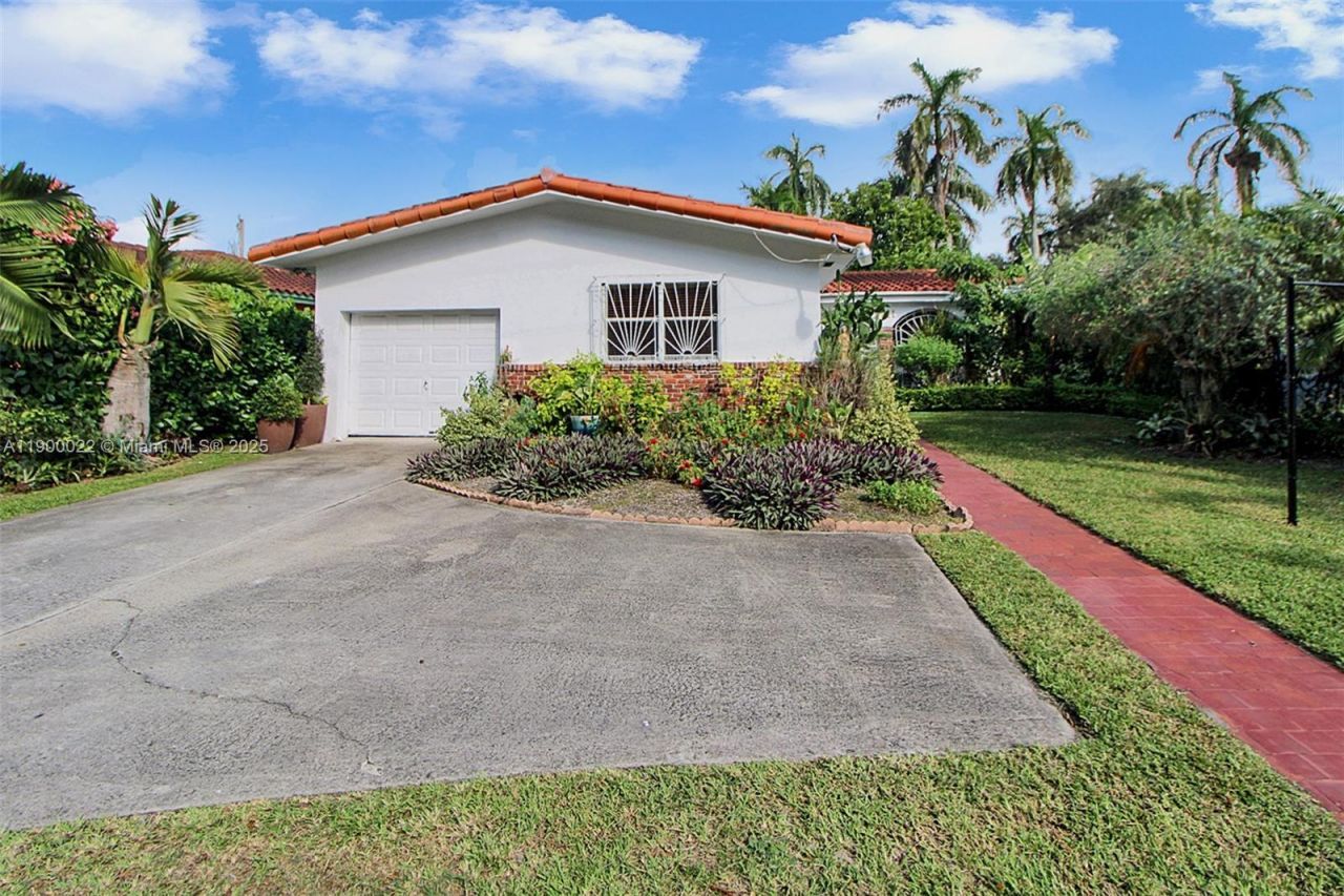 2711 Red Rd, Coral Gables, FL 33155 Photo