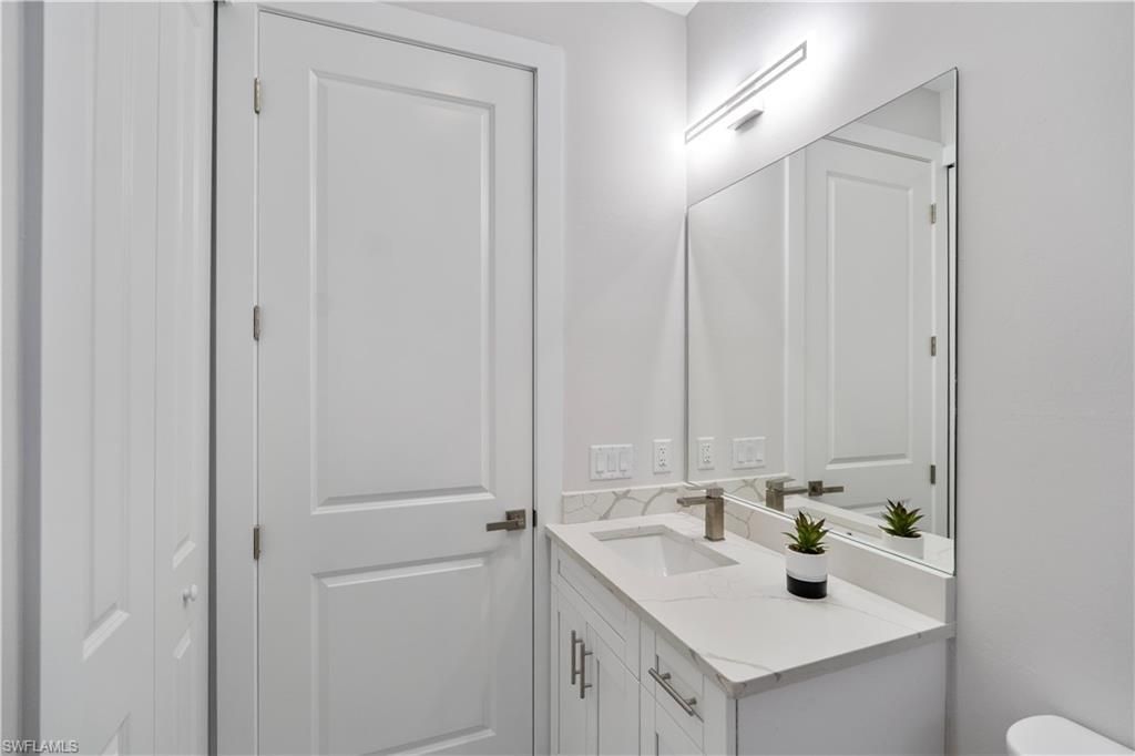 842 Naples Ave S, Lehigh Acres, FL 33974 Photo