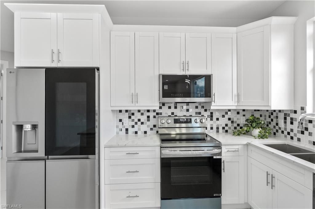 842 Naples Ave S, Lehigh Acres, FL 33974 Photo