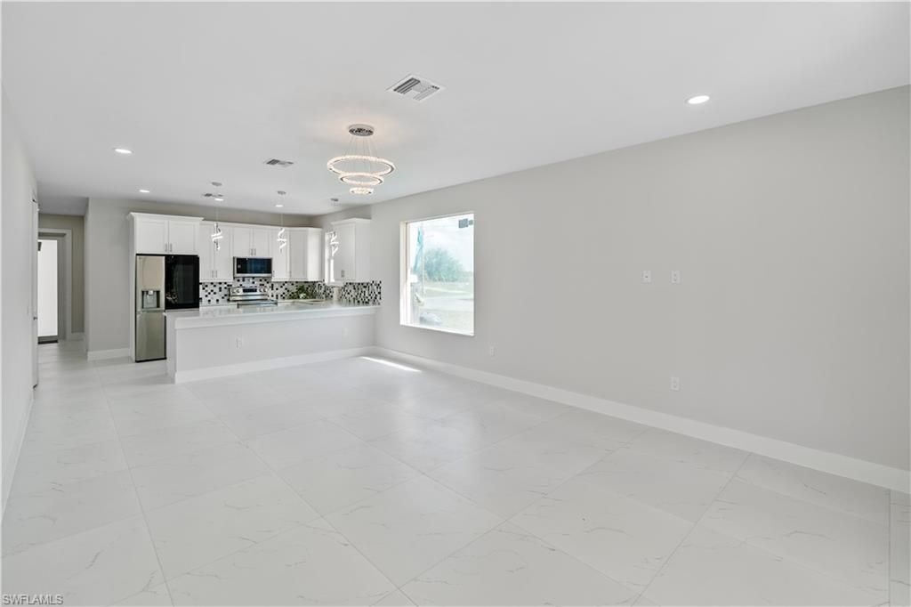 842 Naples Ave S, Lehigh Acres, FL 33974 Photo