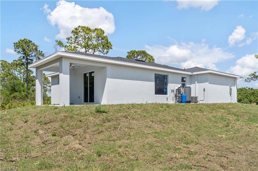 842 Naples Ave S, Lehigh Acres, FL 33974 Photo