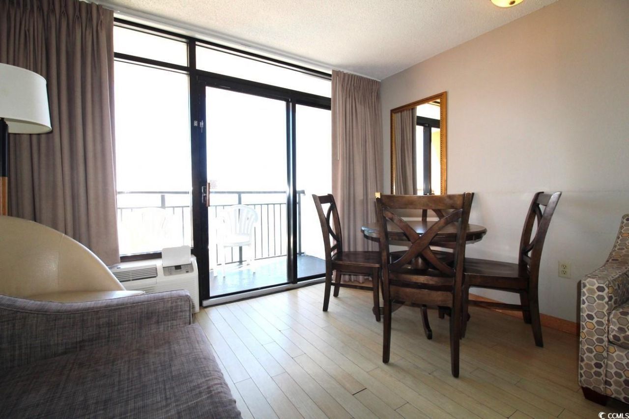 1501 S Ocean Blvd. Photo 4