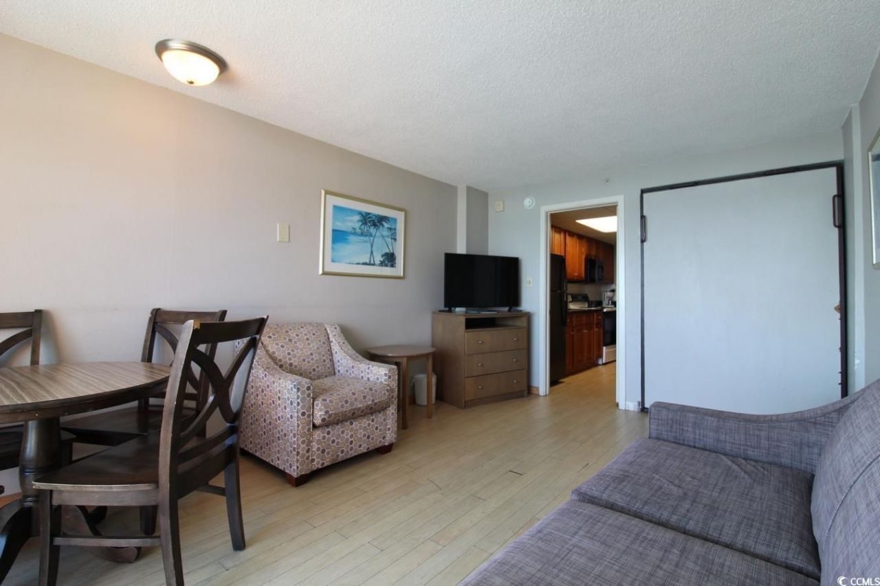 1501 S Ocean Blvd. Photo 6
