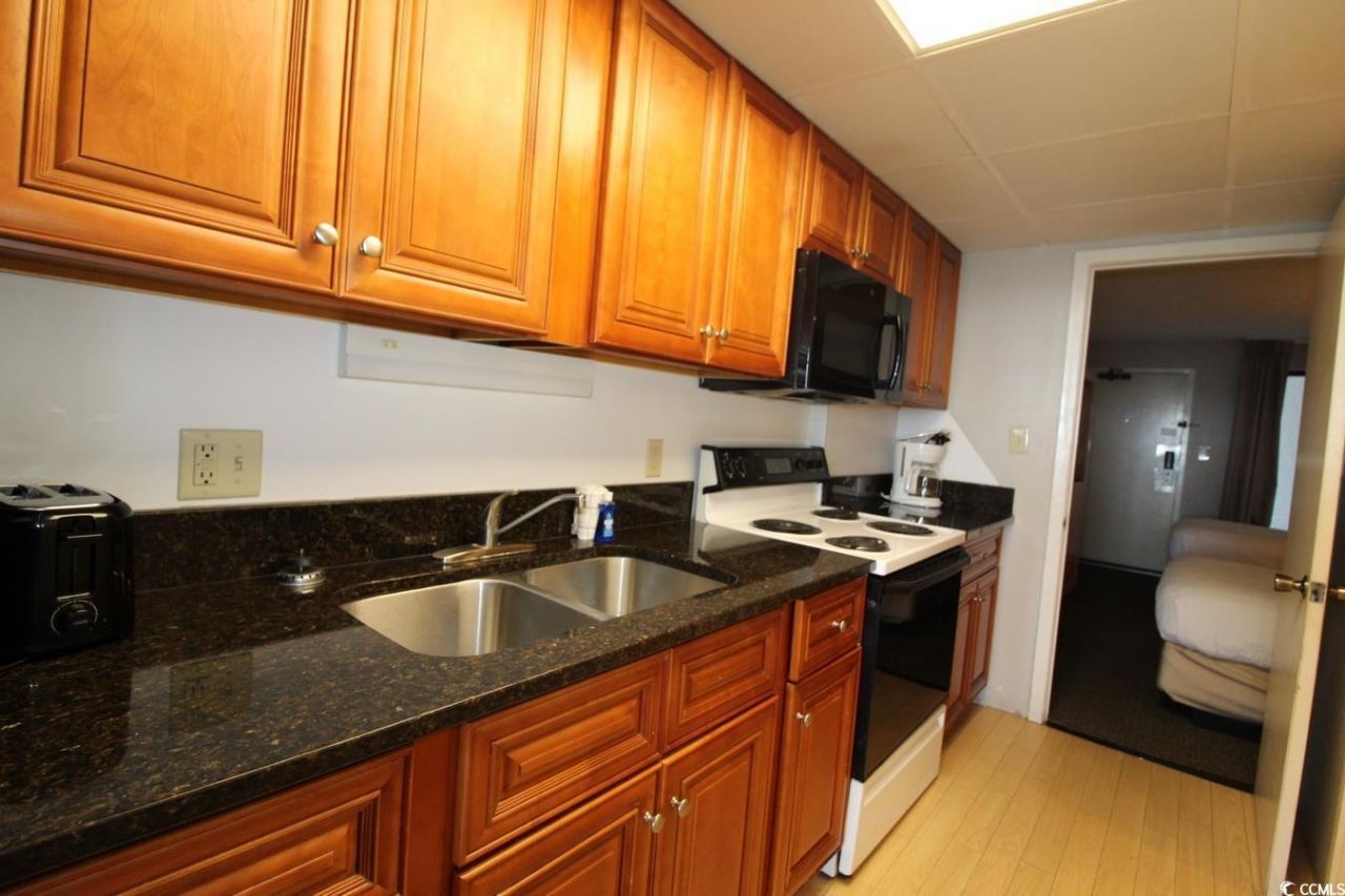 1501 S Ocean Blvd. Photo 9