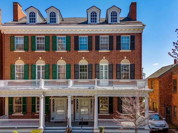 110 N COURT STREET, FREDERICK, MD 21701