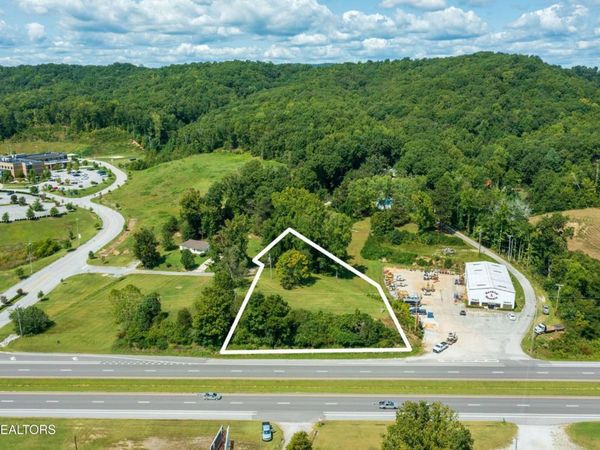 2212 Roane State Hwy , Harriman, TN 37748
